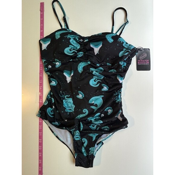 NWT Die With Your Boots On Swimsuit Small Black Salty Sea Witch Skull Goth Salem - Picture 11 of 11